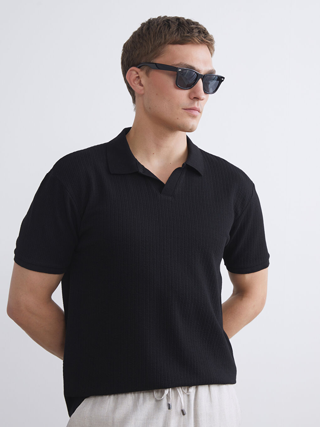 Siyah Polo Yaka Erkek Tişört