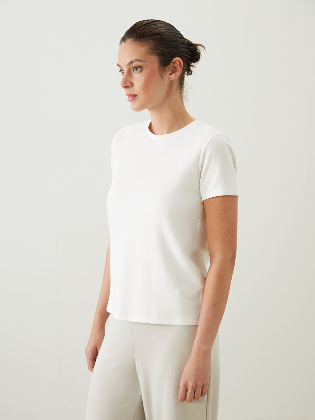 Crew Neck Women's T-Shirt -S5QG06Z8-R9J