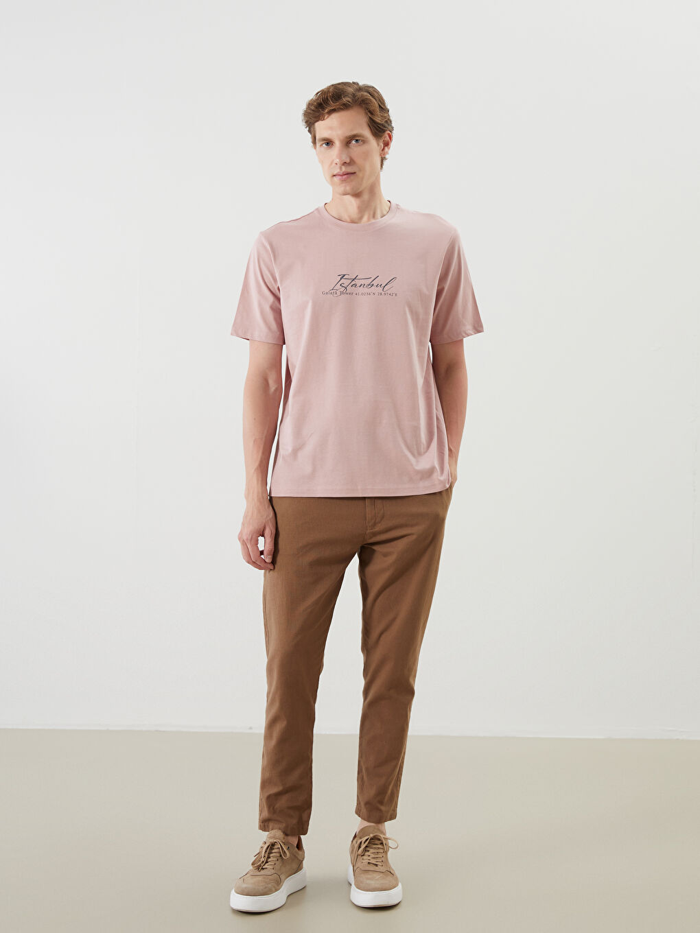 Pembe Bisiklet Yaka İstanbul Baskılı Penye Erkek Tişört-1
