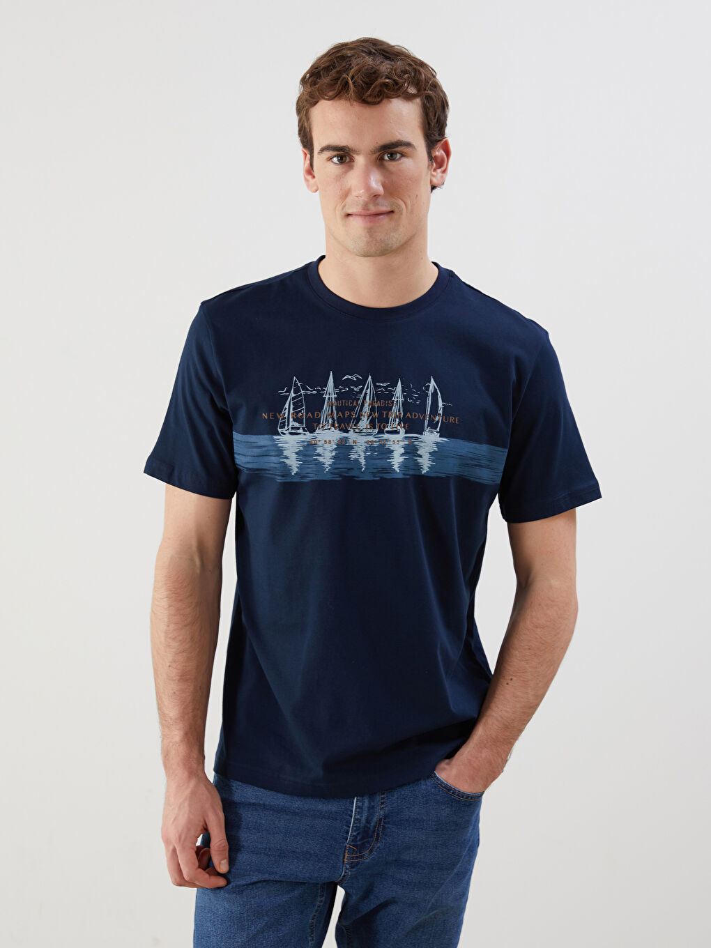 تيشيرت كحلي رجل