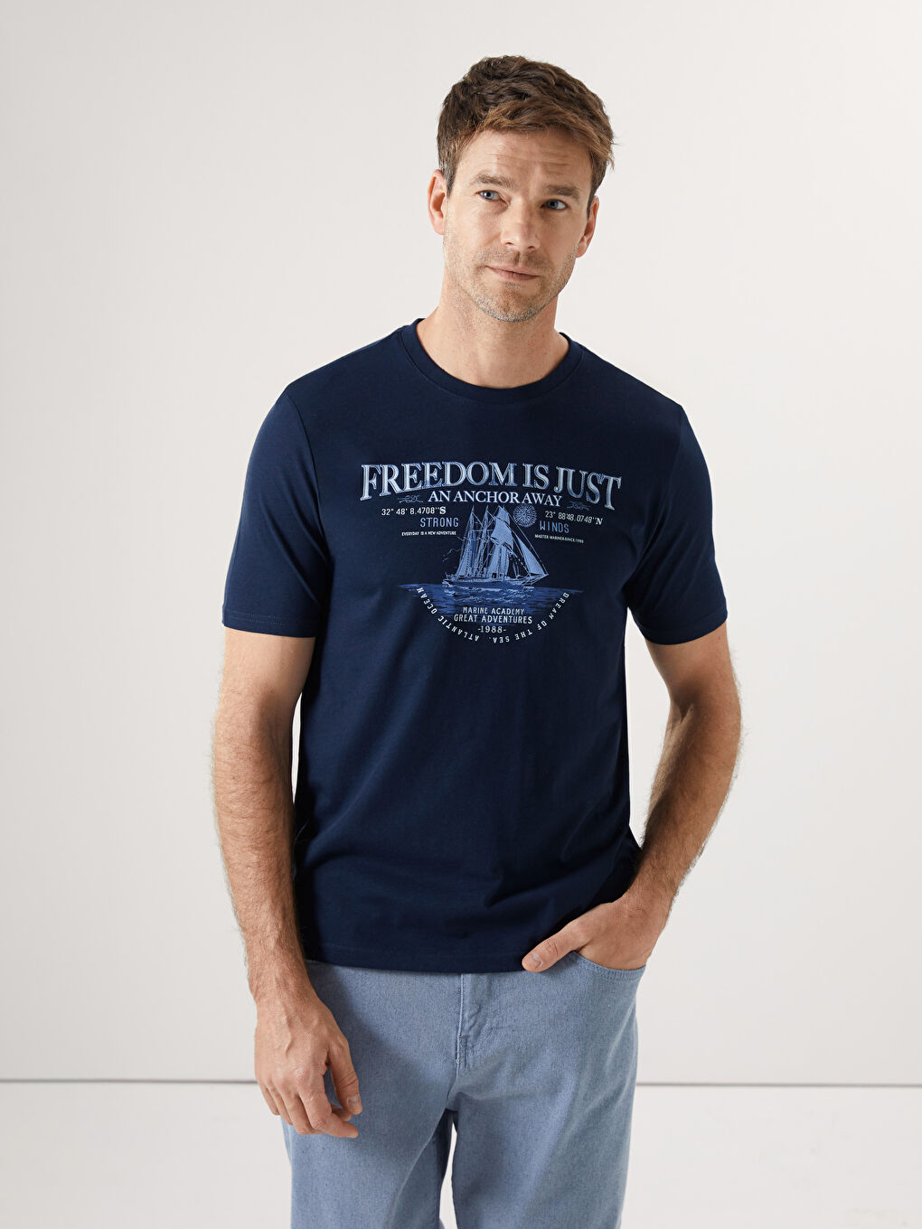 Lacivert Bisiklet Yaka Baskılı Penye Erkek Tişört