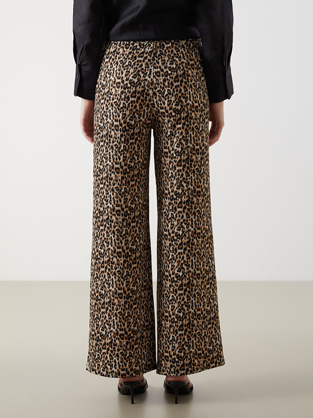 Leopard Patterned Women's Trousers with Elastic Waist -S5QG88Z8-LQY