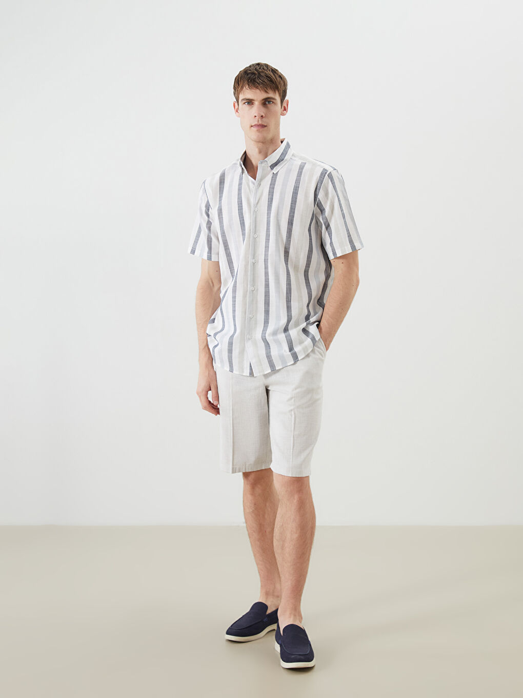 Ekru Regular Fit Kısa Kollu Çizgili Poplin Erkek Gömlek-3