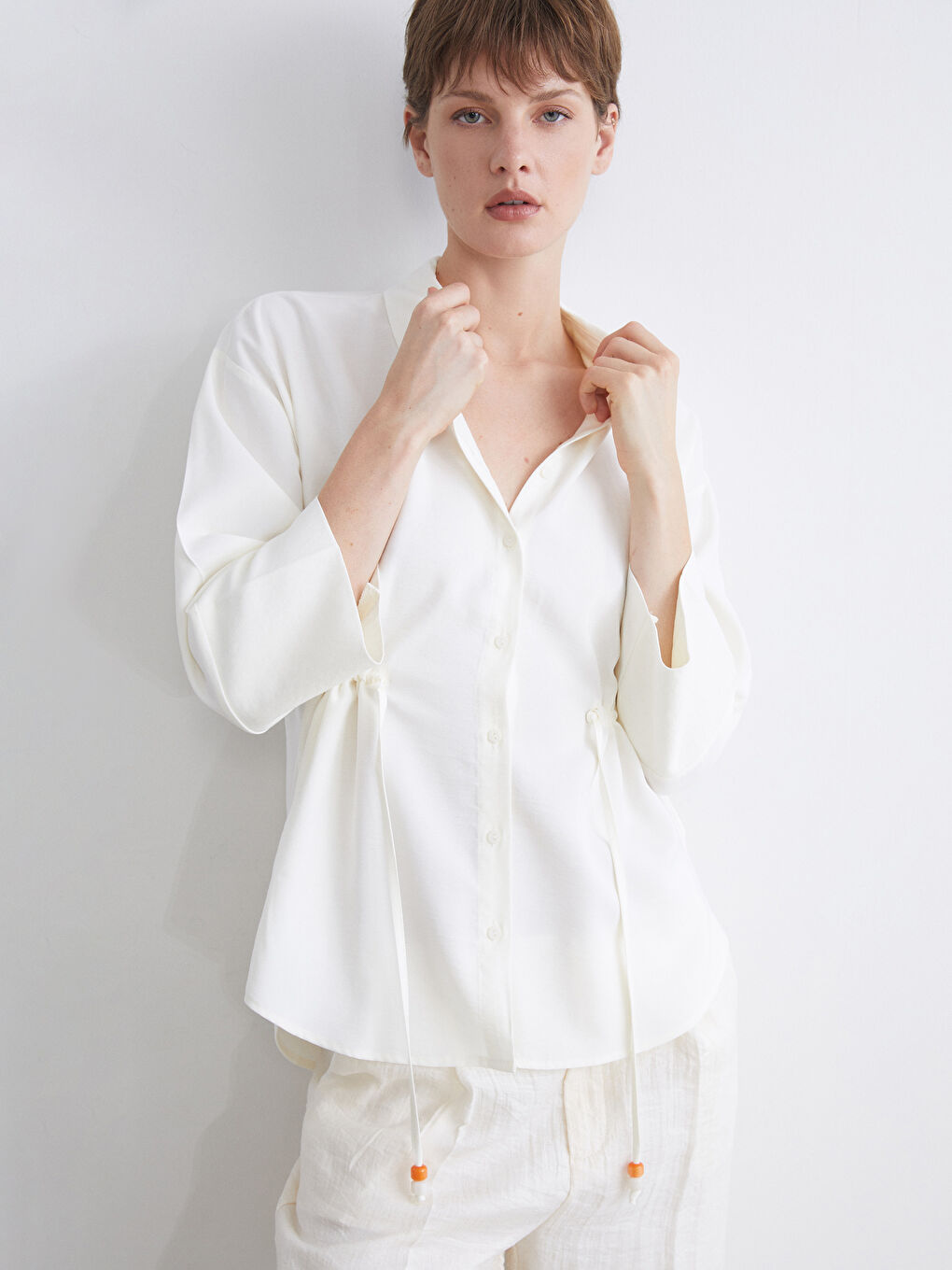 LCWAIKIKI Classic Woman WHITE Shirt -S5QH26Z8-Q6K