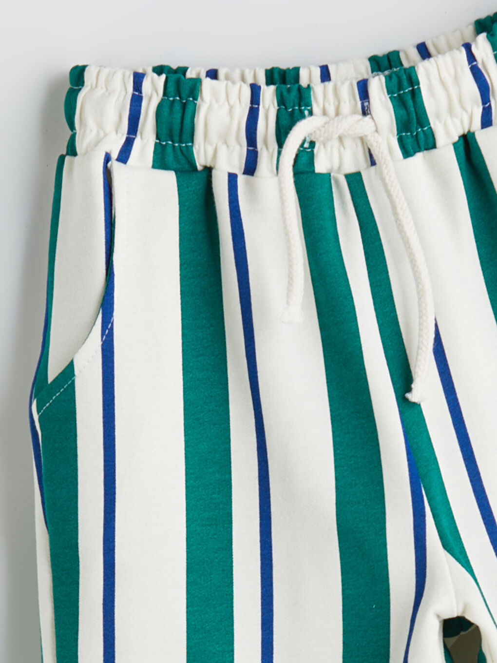 Elasticated Waist Striped Boys' Shorts -S5QH37Z1-LFC