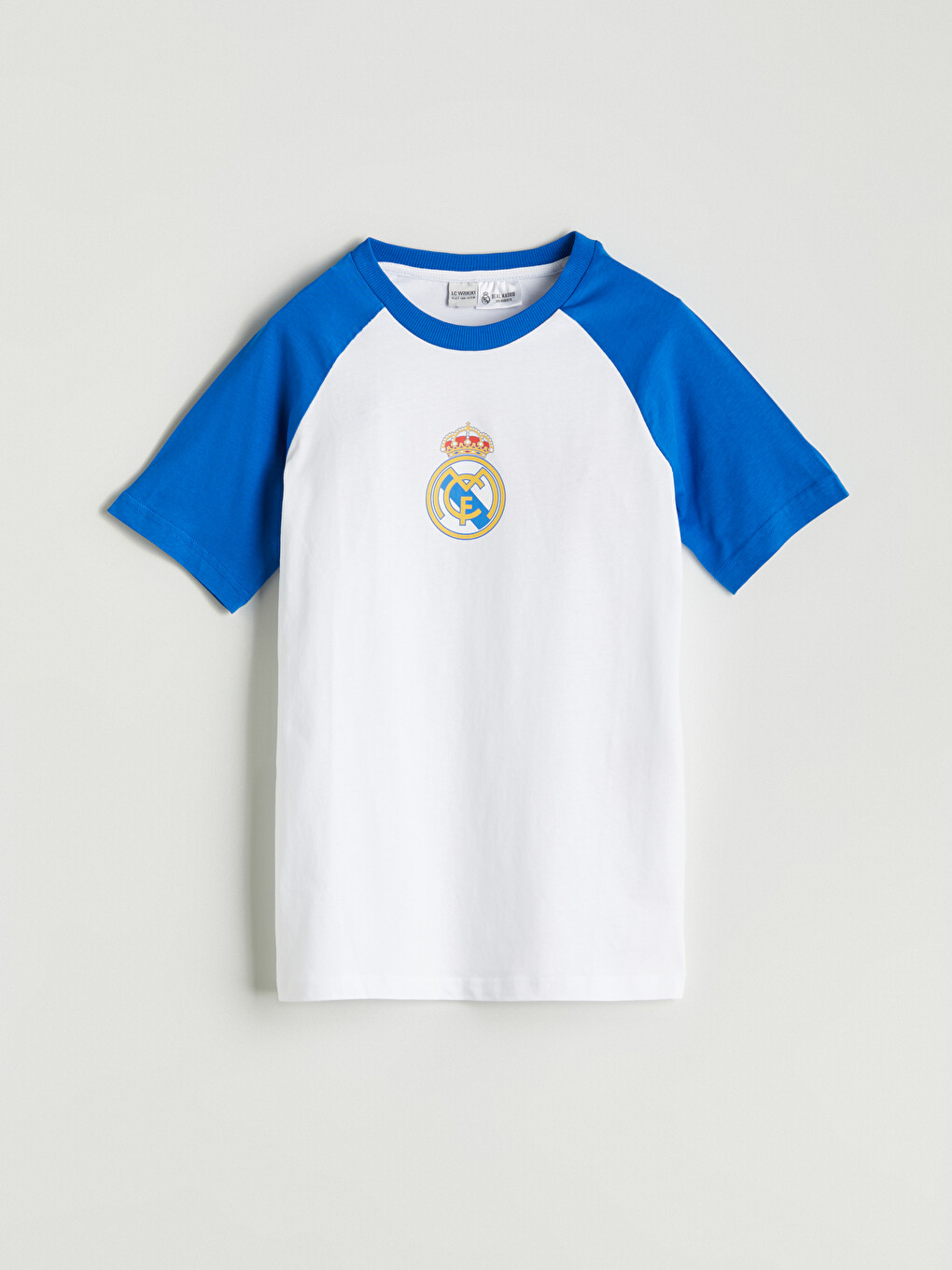  Real Madrid ホワイトシャツ LCW Kids Bisiklet Yaka Real Madrid Baskılı Erkek Çocuk Tişört
