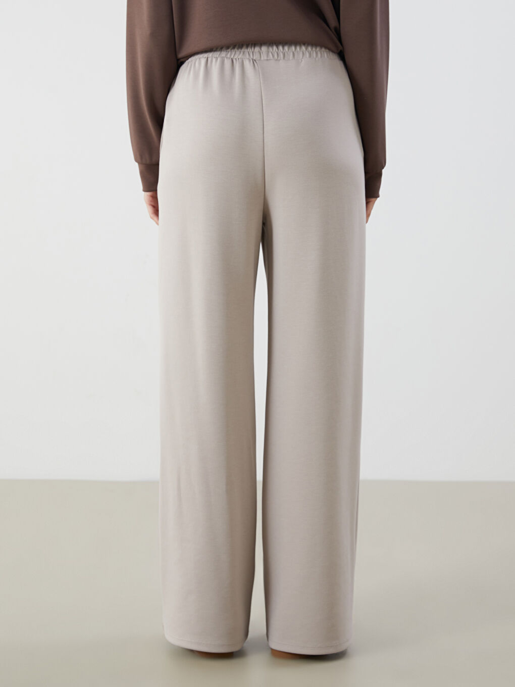 Gri Beli Lastikli Kadın Pantolon-3