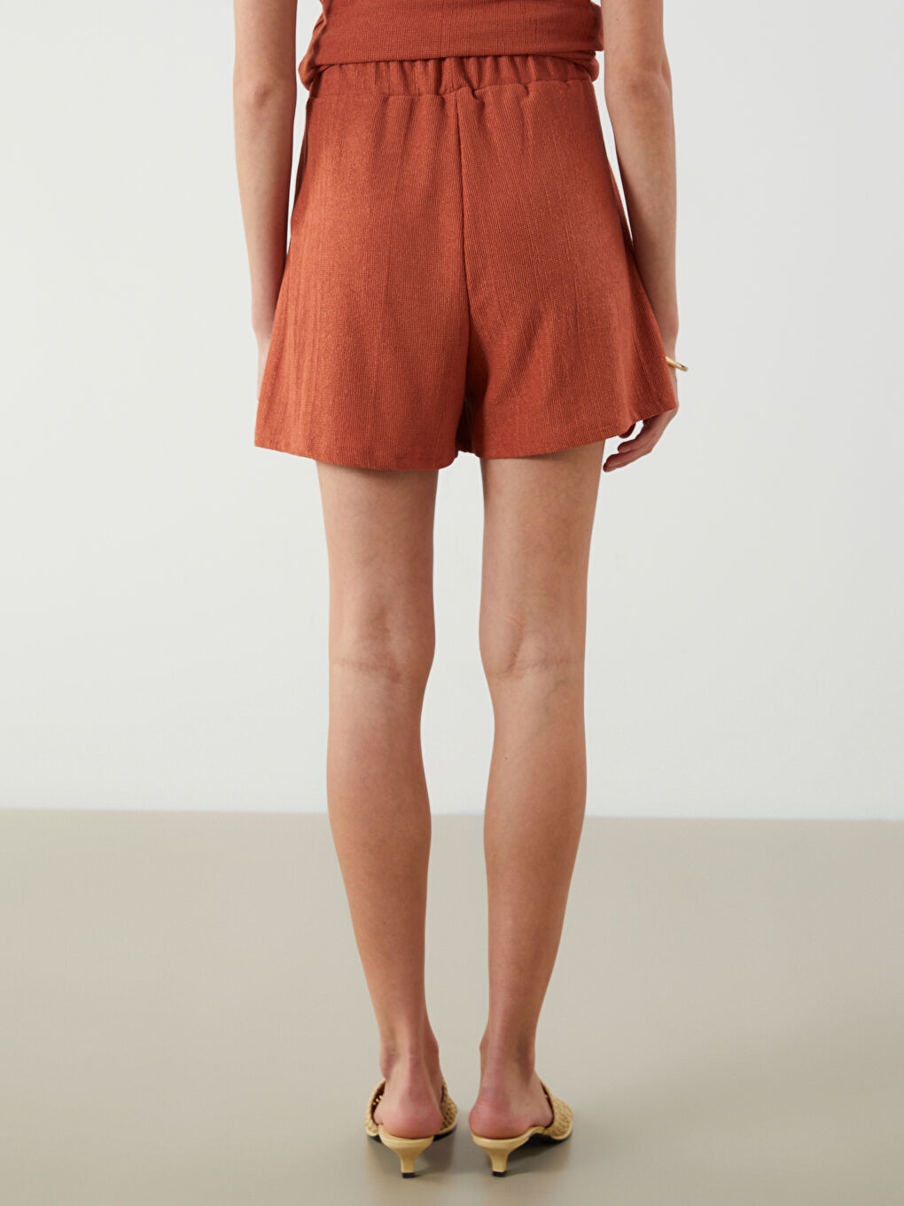 Woman BROWN Shorts -S5QI16Z8-H2C