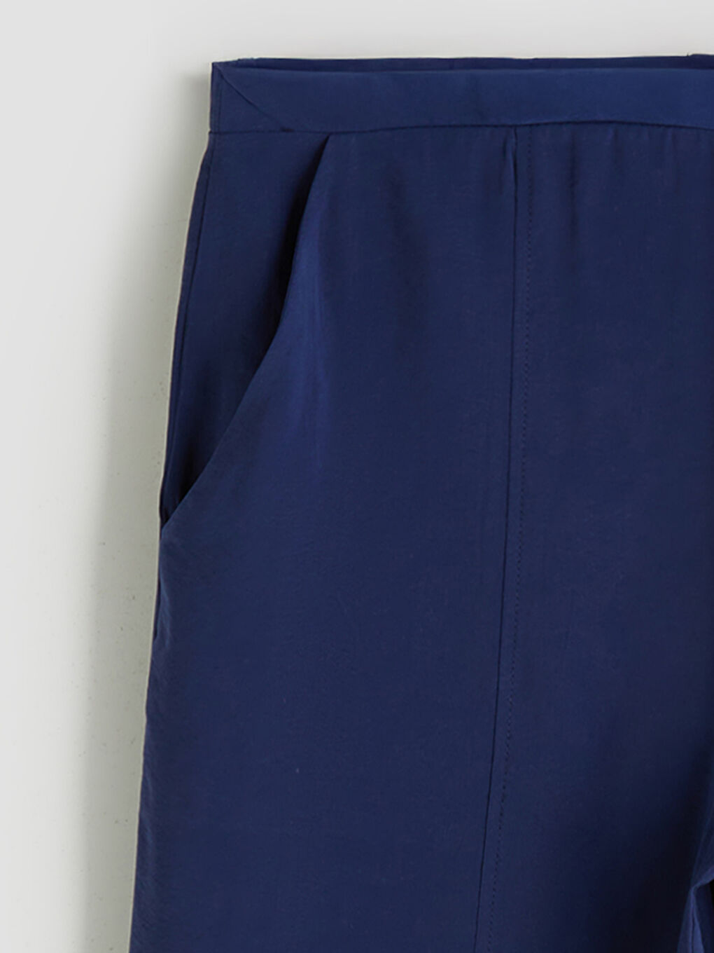 LCWAIKIKI Classic Elasticated Waist Modal Blend Women's Trousers -S5QI36Z8-HPN