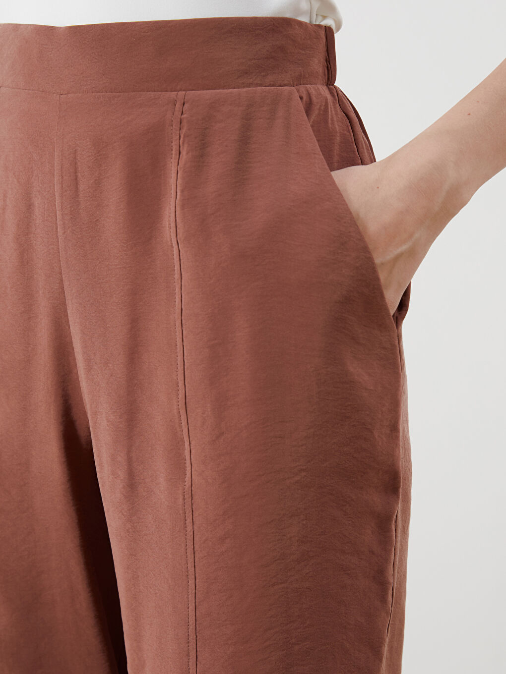 LCWAIKIKI Classic Elasticated Waist Modal Blend Women's Trousers -S5QI36Z8-HFT
