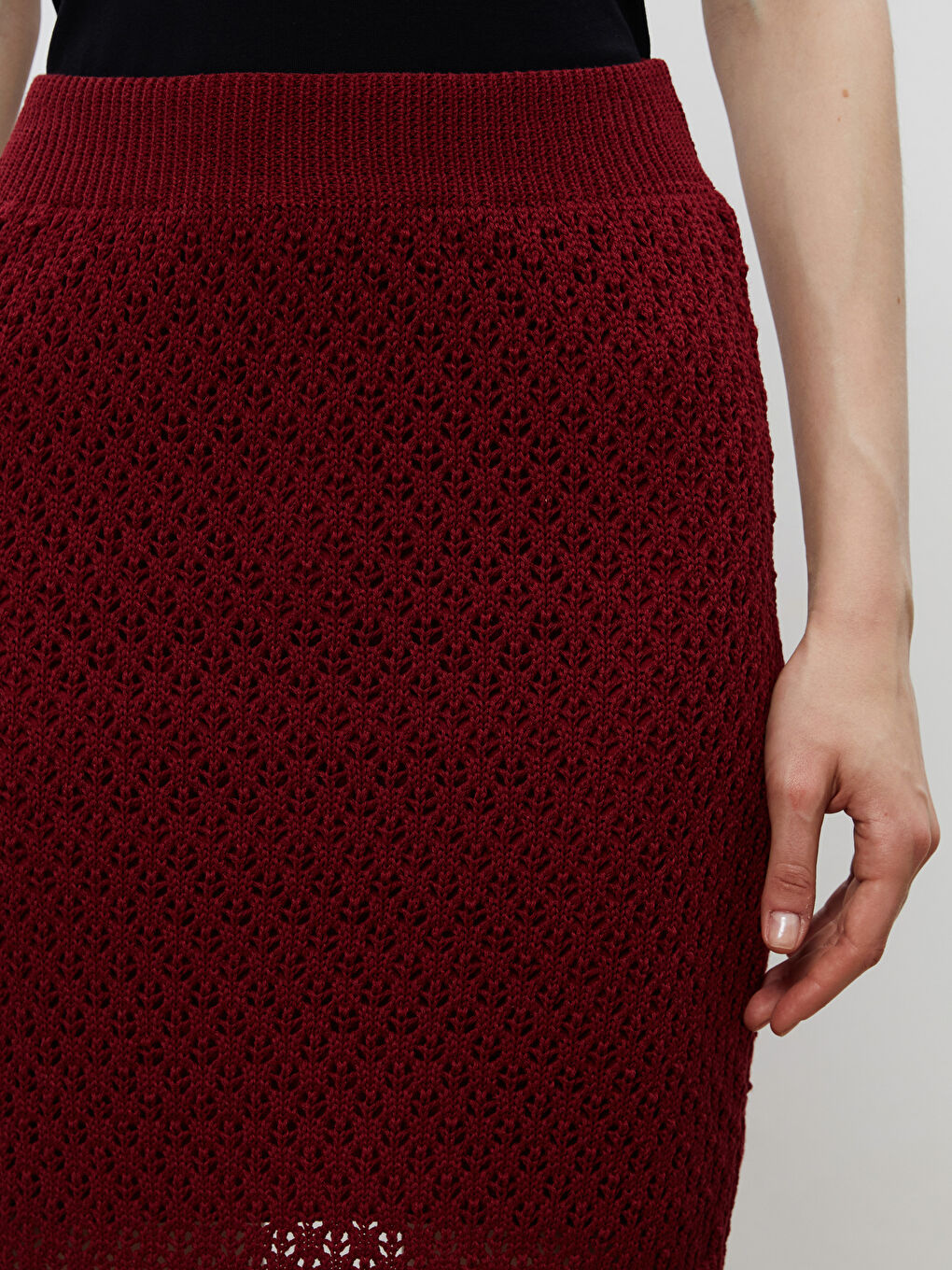 Bordo Beli Lastikli Ajurlu Mini Triko Etek-2