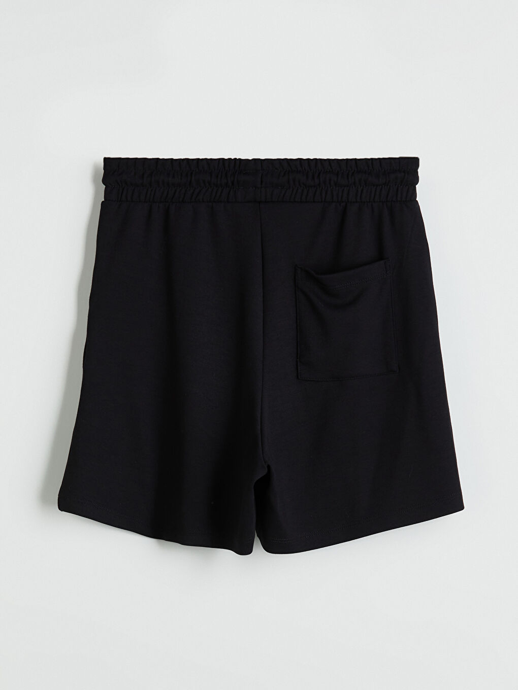 Siyah Beli Lastikli Kadın Şort-10