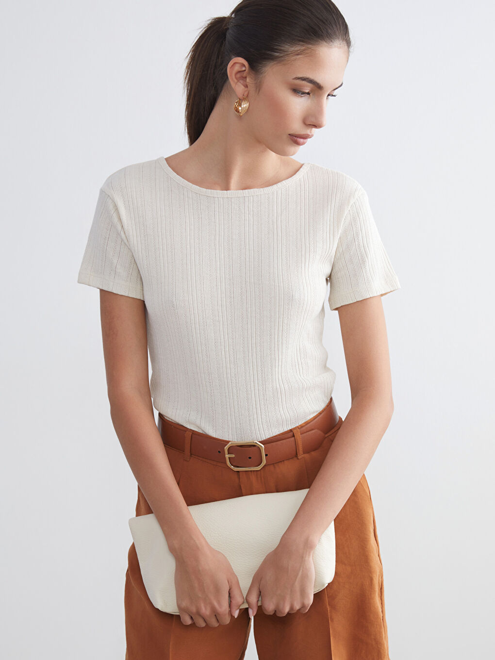 LCWAIKIKI Classic Crew Neck Textured Women's T-Shirt -S5QI81Z8-QVM