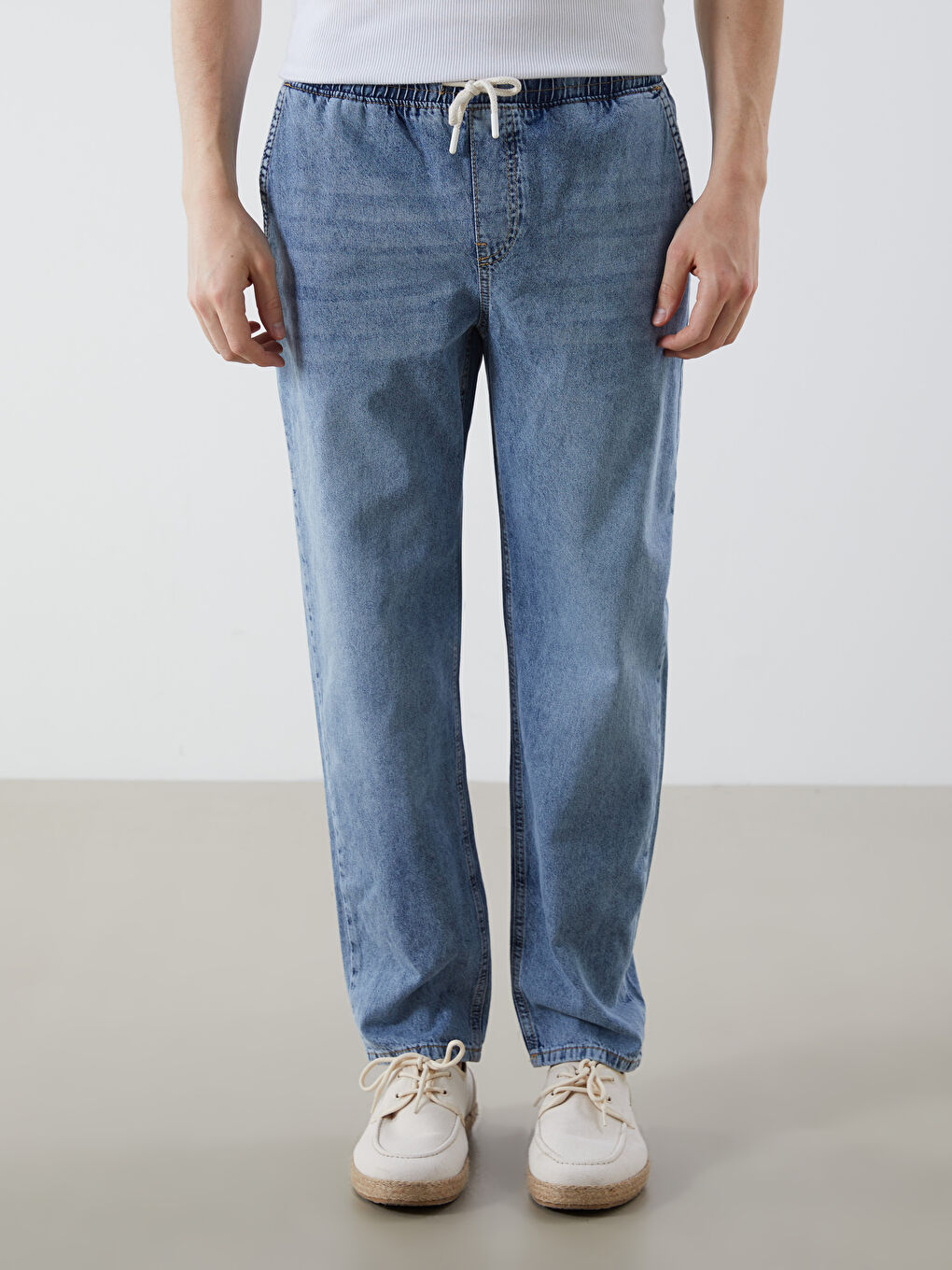 700 Straight Fit Men's Jeans -S5QJ10Z8-H45