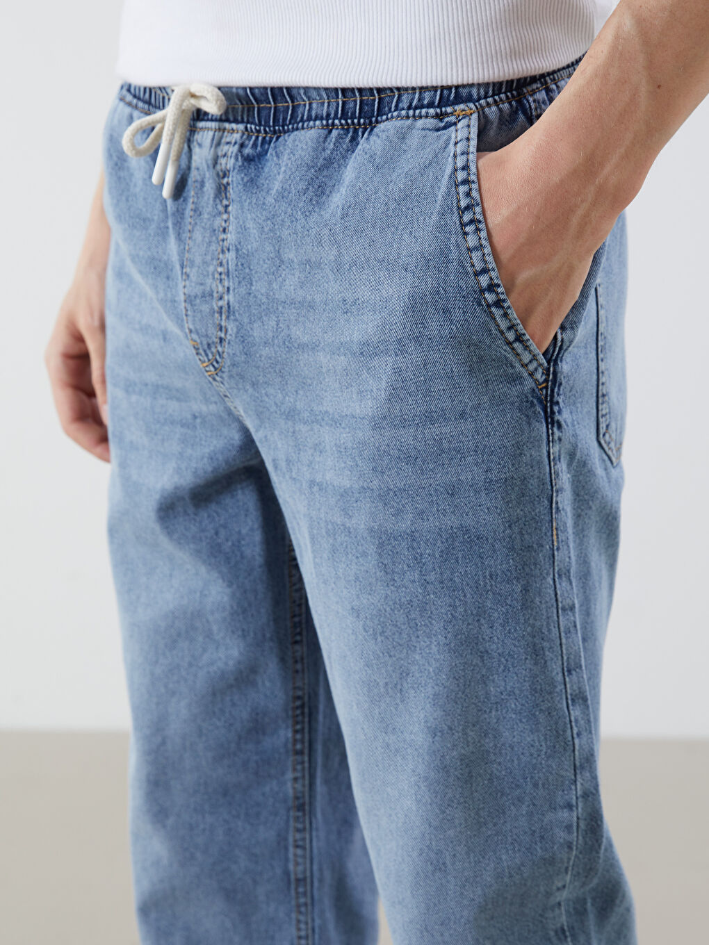 700 Straight Fit Men's Jeans -S5QJ10Z8-H45
