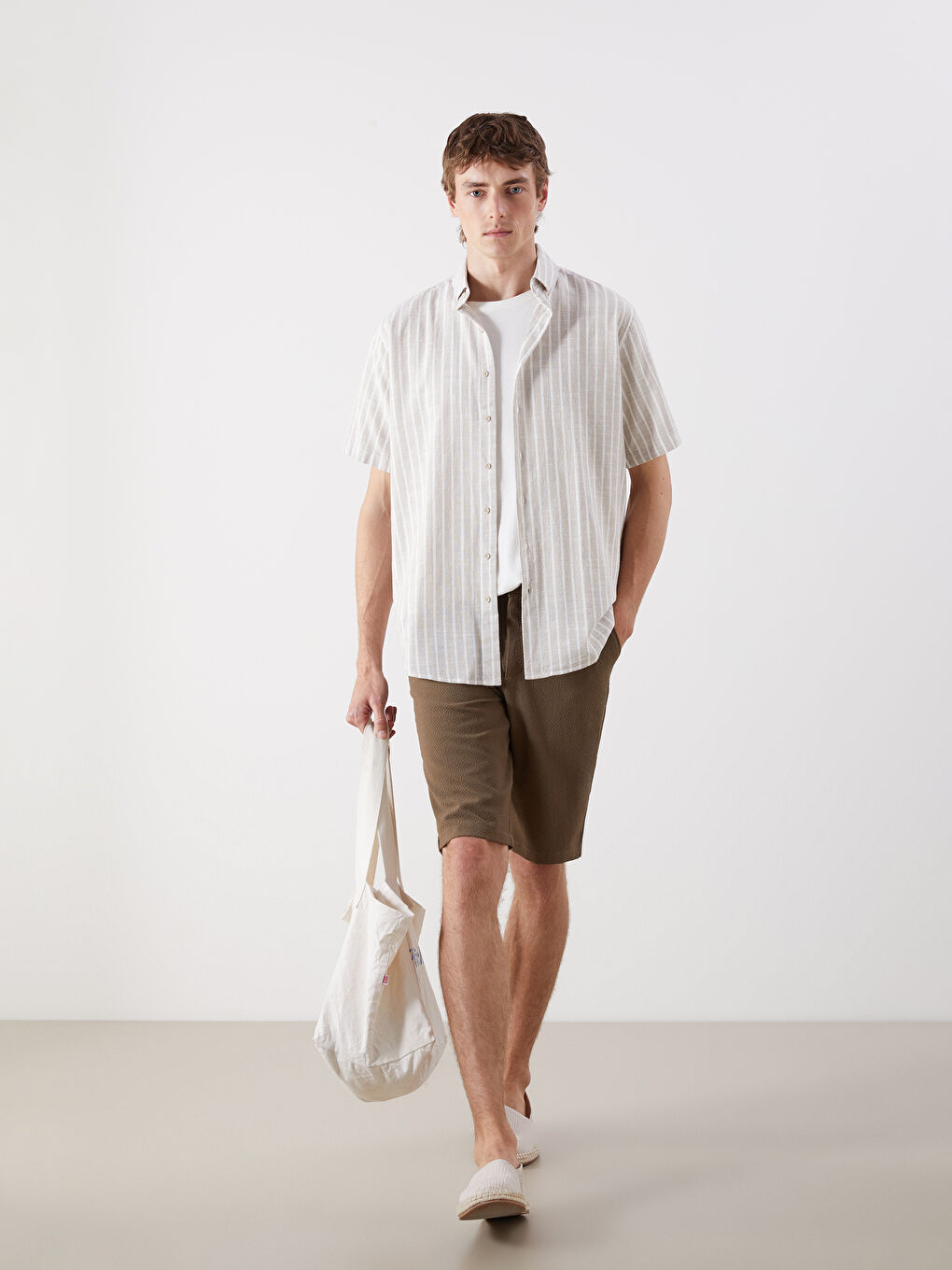 Kahverengi Standart Kalıp Erkek Şort