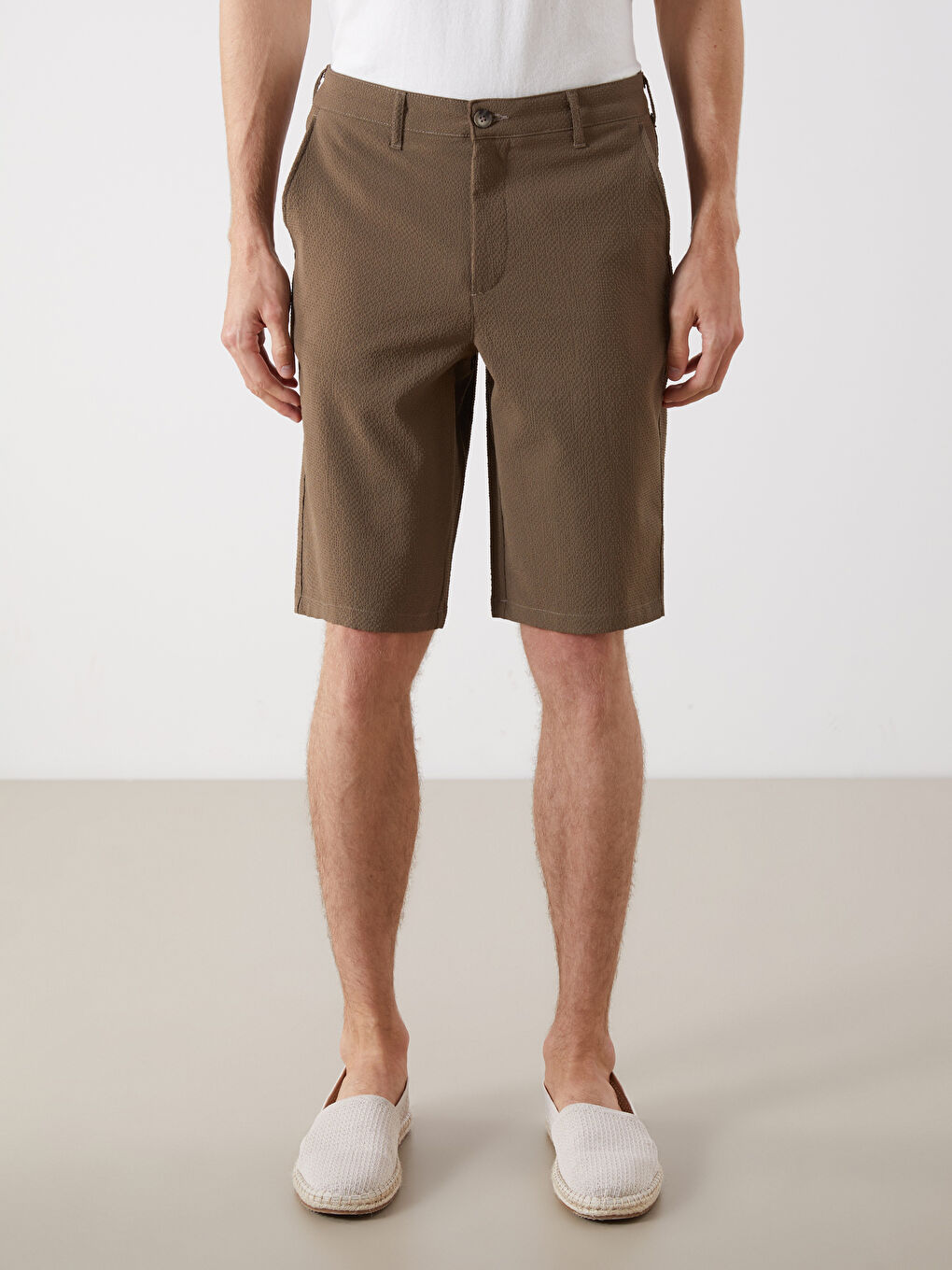 Kahverengi Standart Kalıp Erkek Şort-1