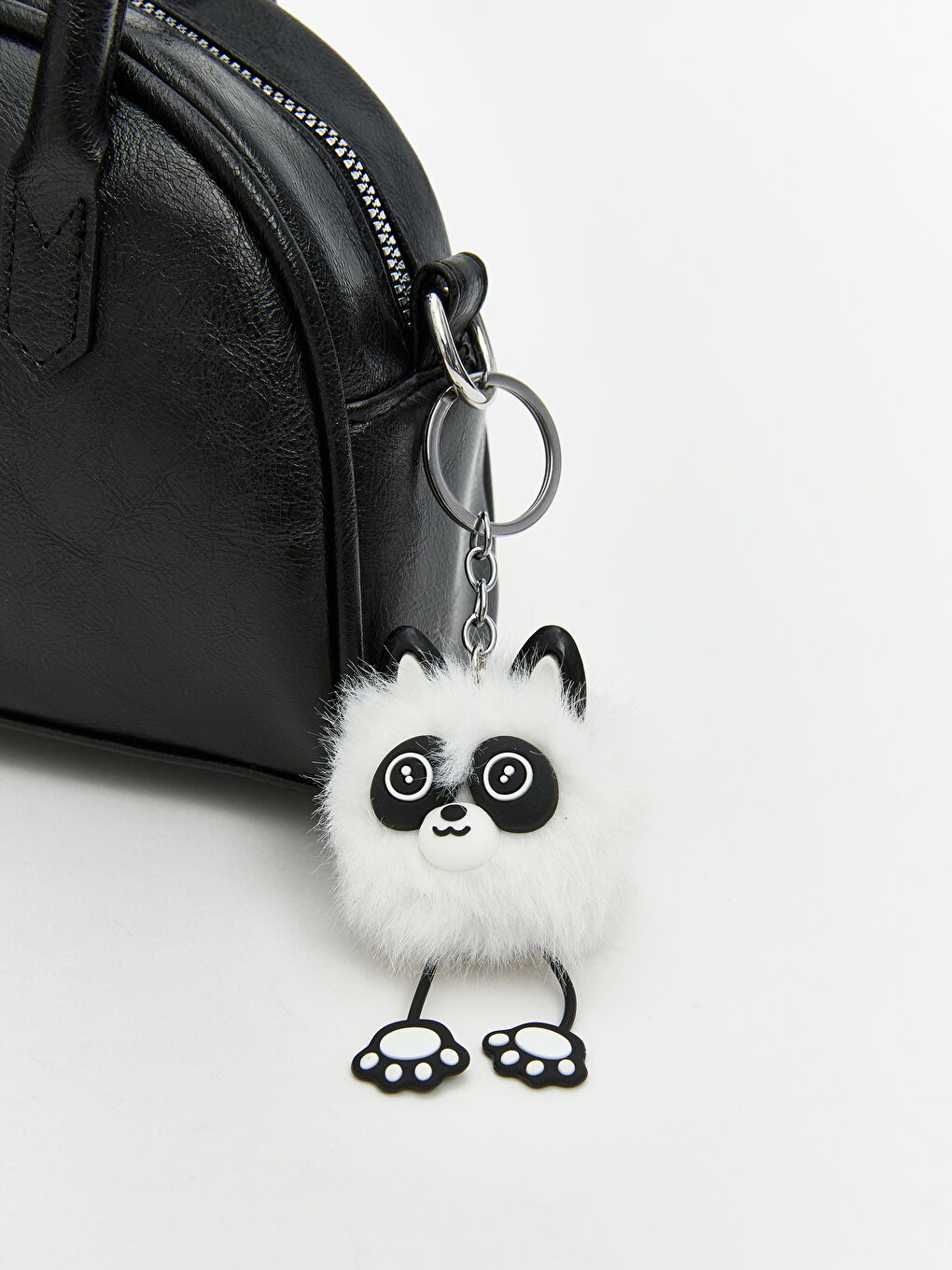 Siyah Deri Görünümlü Kadın Omuz Çantası-2