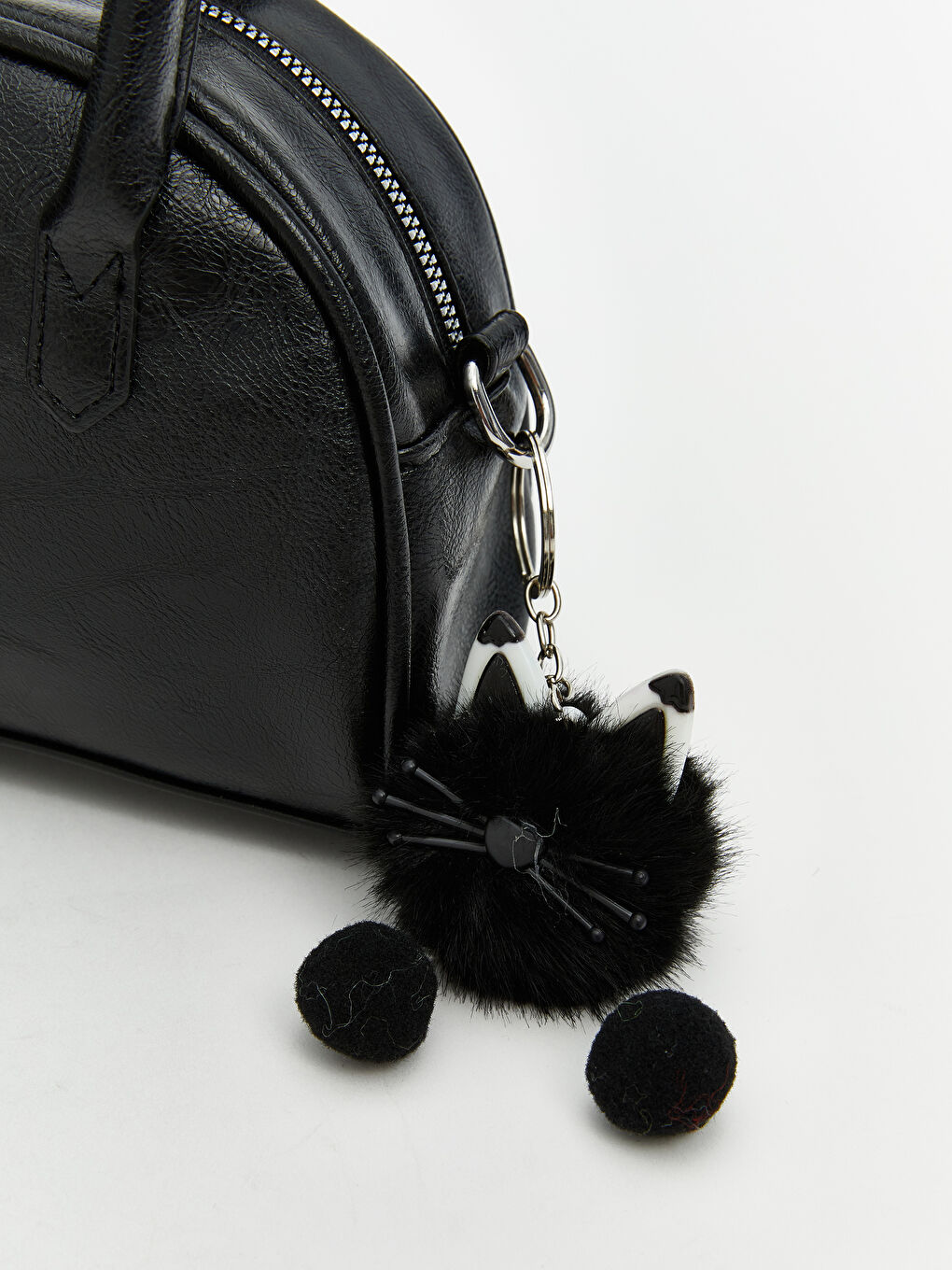 Siyah Deri Görünümlü Kadın Omuz Çantası-4