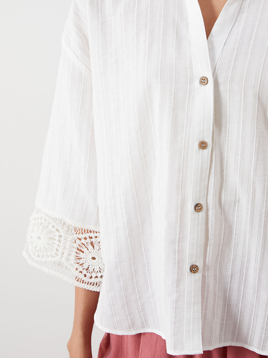 Ekru Dantel Detaylı Oversize Kadın Gömlek-2