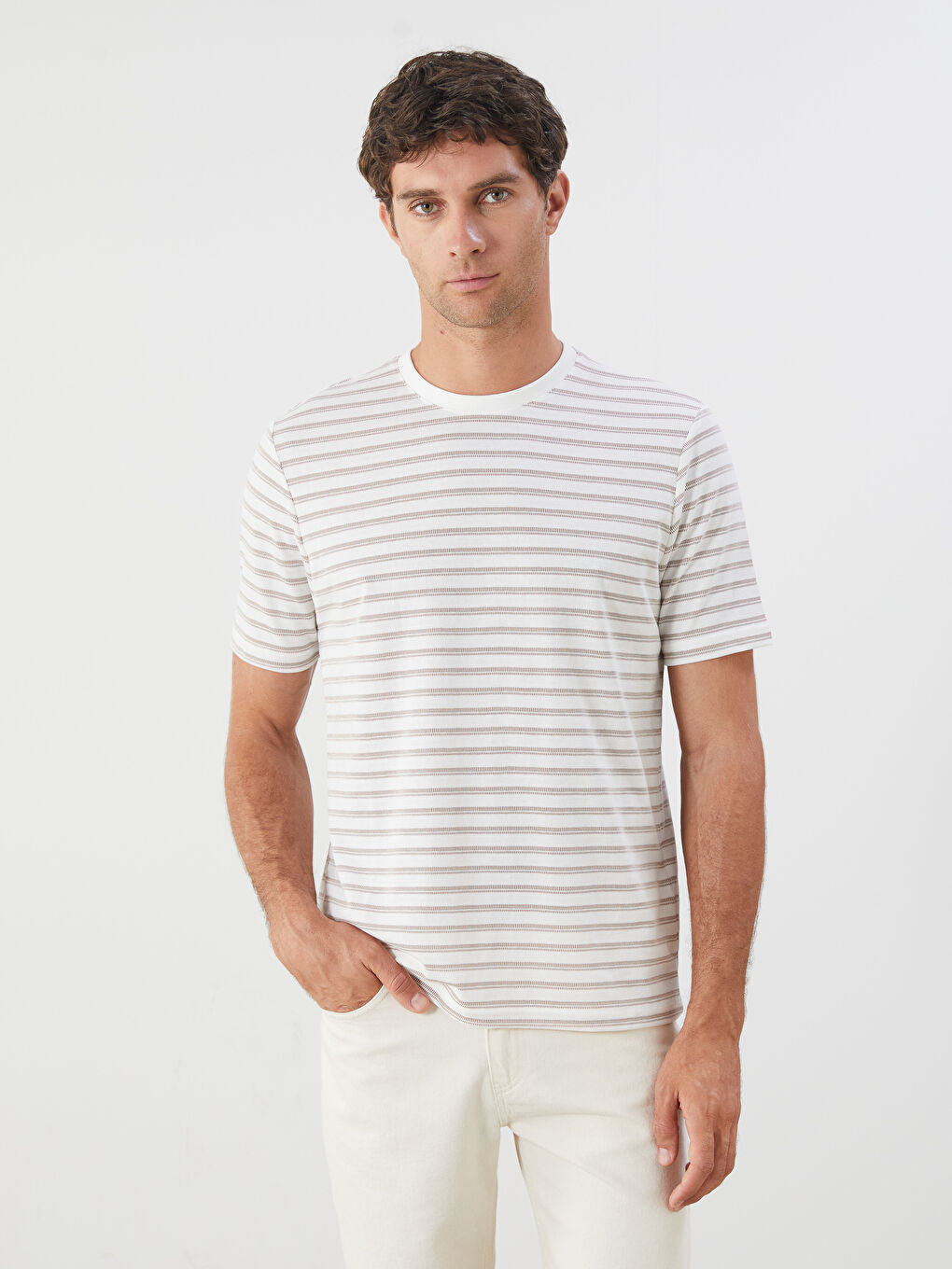 Bej Bisiklet Yaka Çizgili Erkek Tişört