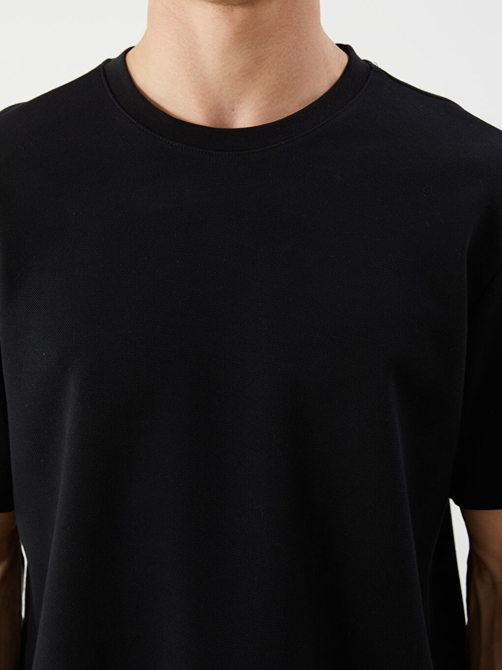 LCW Vision Man BLACK T-Shirt -S5QK91Z8-CVL