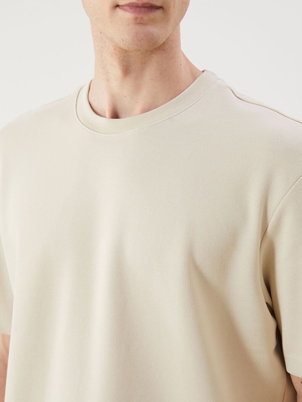 LCW Vision Man BEIGE T-Shirt -S5QK91Z8-DS3