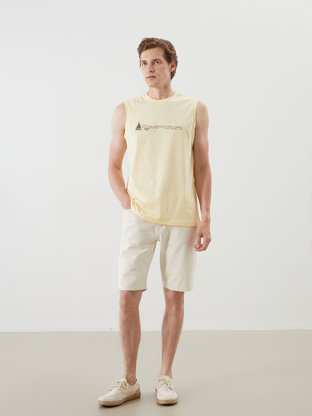 LCWAIKIKI Classic Crew Neck Printed Men's Sleeveless T-Shirt -S5QL03Z8-FDS