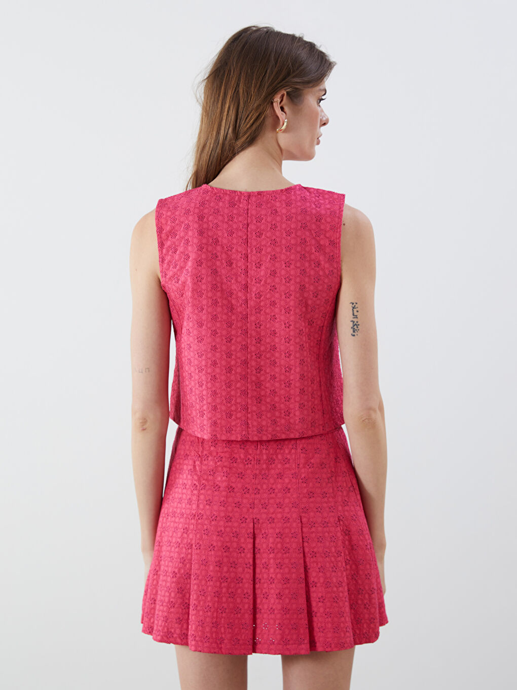 Fuşya V Yaka Ajurlu Kadın Yelek-3