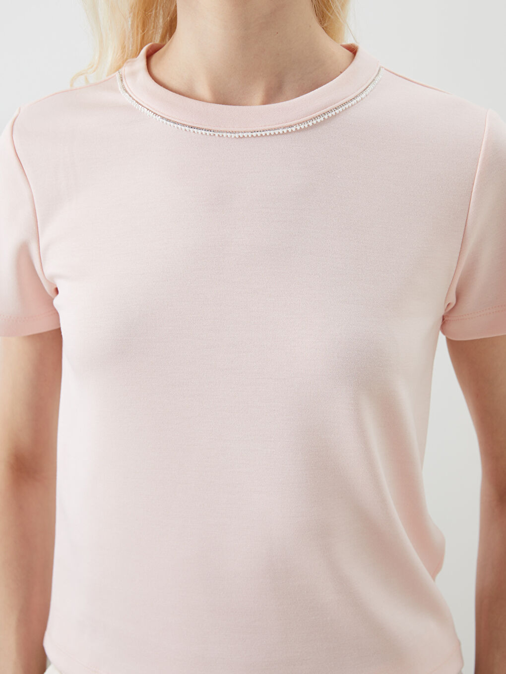 LCW Vision Crew Neck Beaded Embellished Women's T-Shirt -S5QL07Z8-FUG