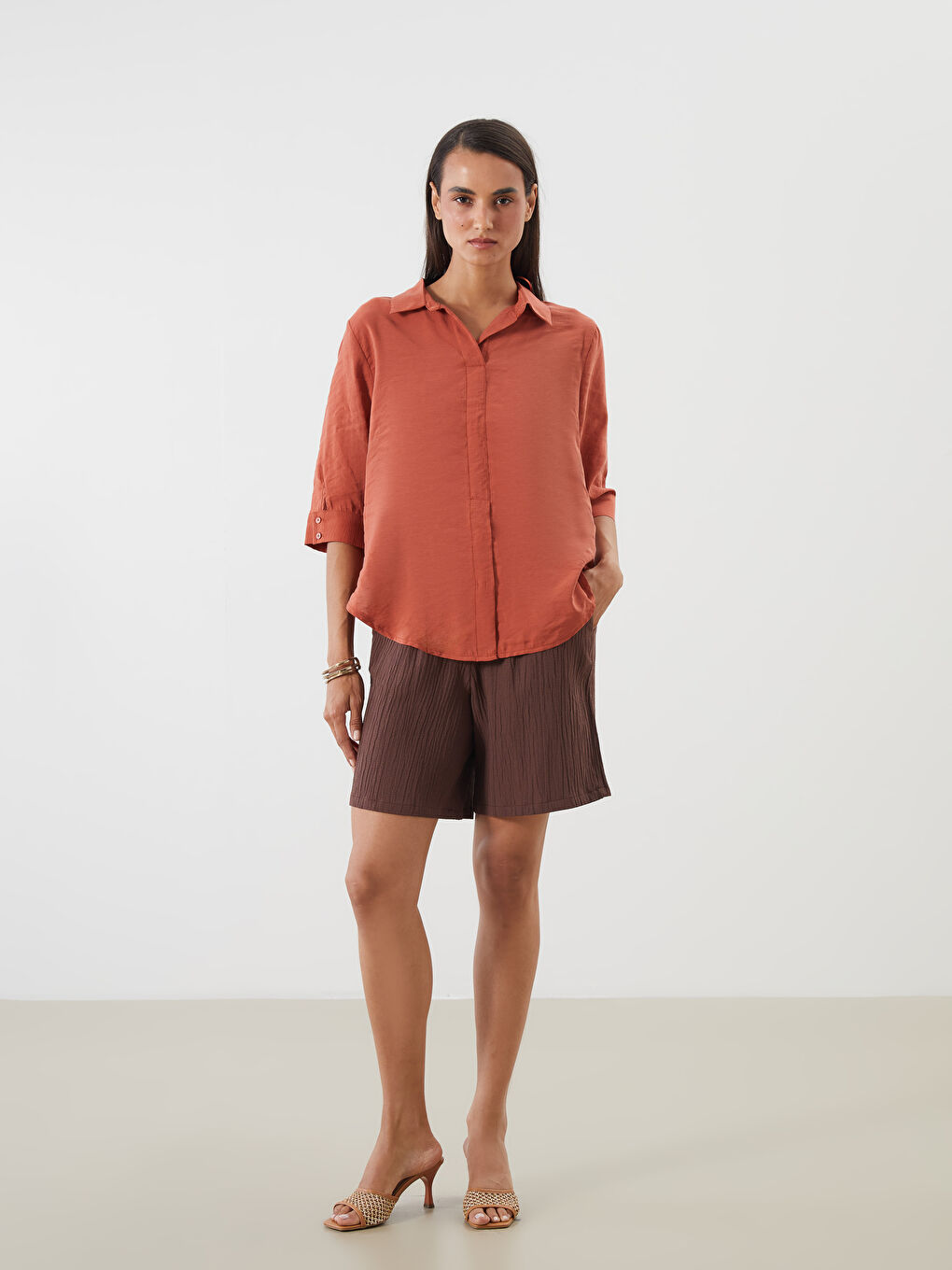 Kahverengi Gömlek Yaka Modal Karışımlı Bluz-1