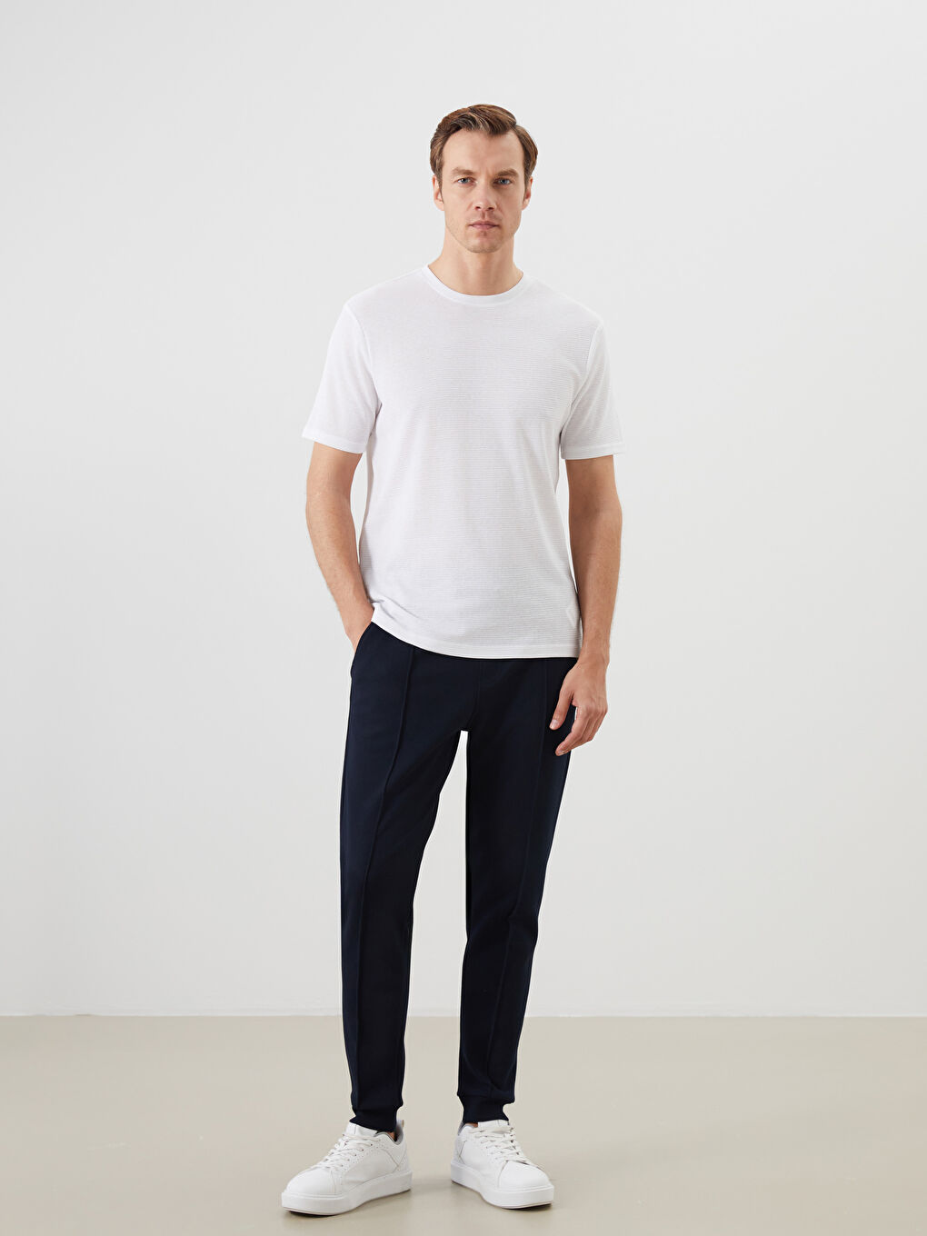 LCWAIKIKI Classic Standard Fit Men's Jogger Sweatpants -S5QN13Z8-RFH