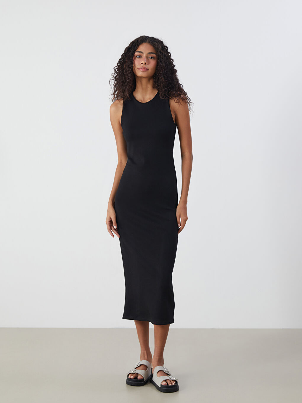 Siyah Bisiklet Yaka Bodycon Elbise