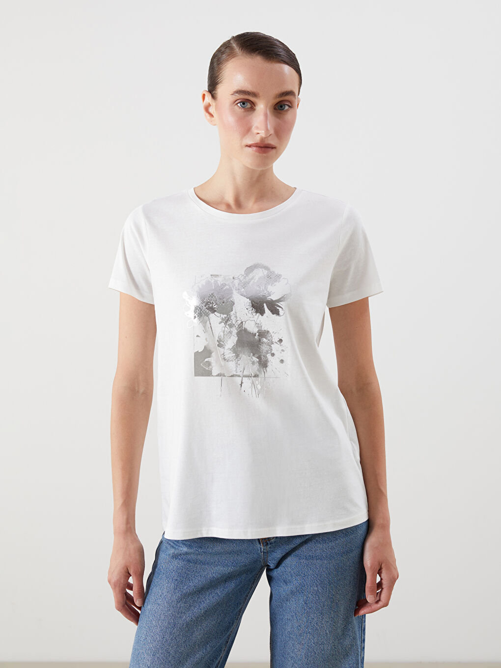 LCWAIKIKI Classic Crew Neck Printed Women's T-Shirt -S5QN71Z8-R9J
