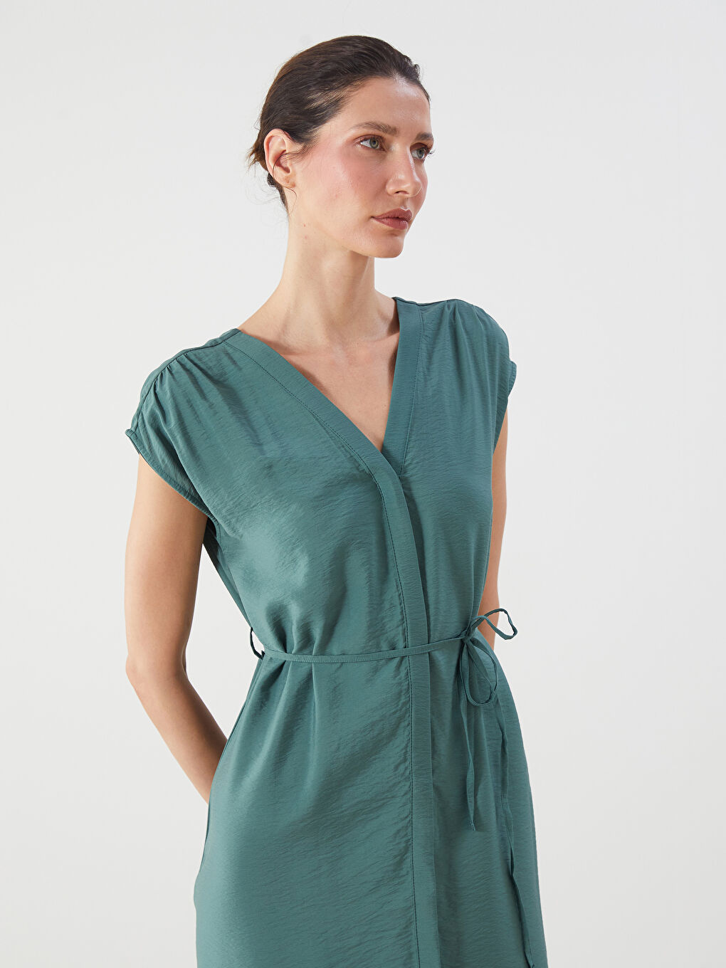 LCWAIKIKI Classic Woman GREEN Dress -S5QQ40Z8-MKD