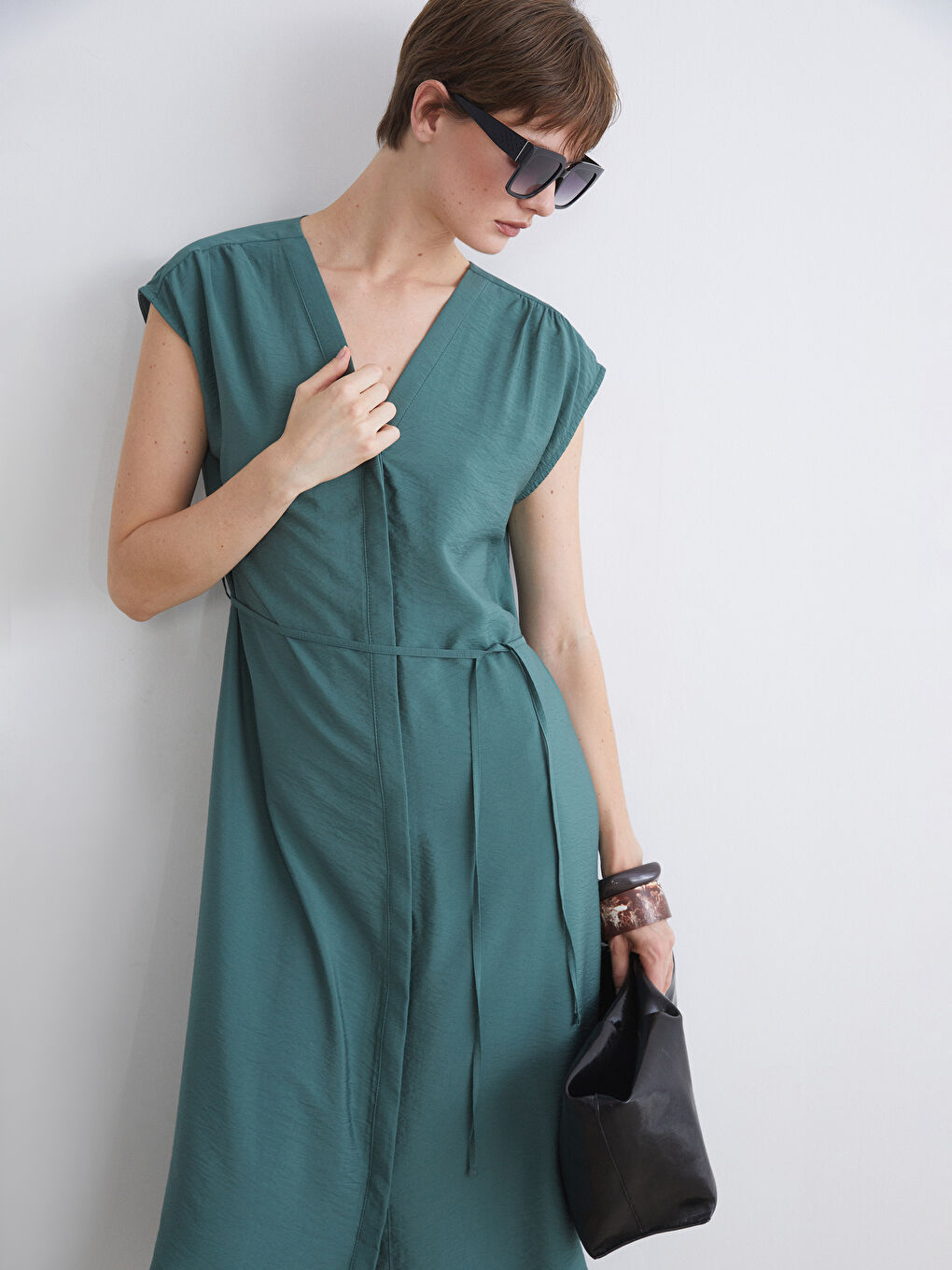 LCWAIKIKI Classic Woman GREEN Dress -S5QQ40Z8-MKD