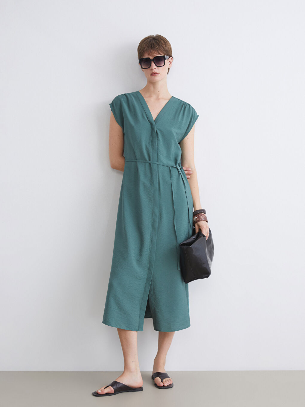 LCWAIKIKI Classic Woman GREEN Dress -S5QQ40Z8-MKD