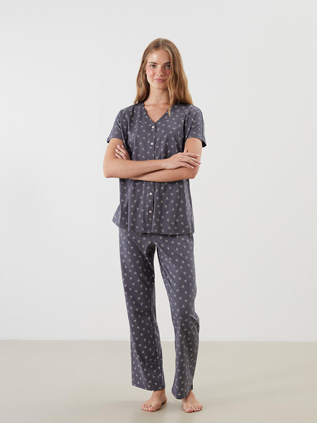 LCW DREAM V-Neck Polka Dot Maternity Pyjama Set -S5QQ82Z8-LRX