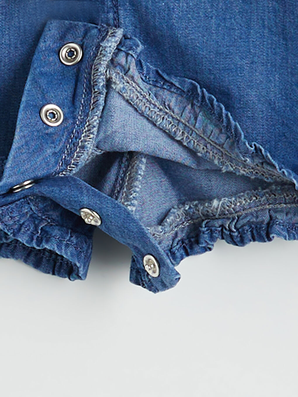 Mavi V Yaka Kolsuz Basic Kız Bebek Tulum-2