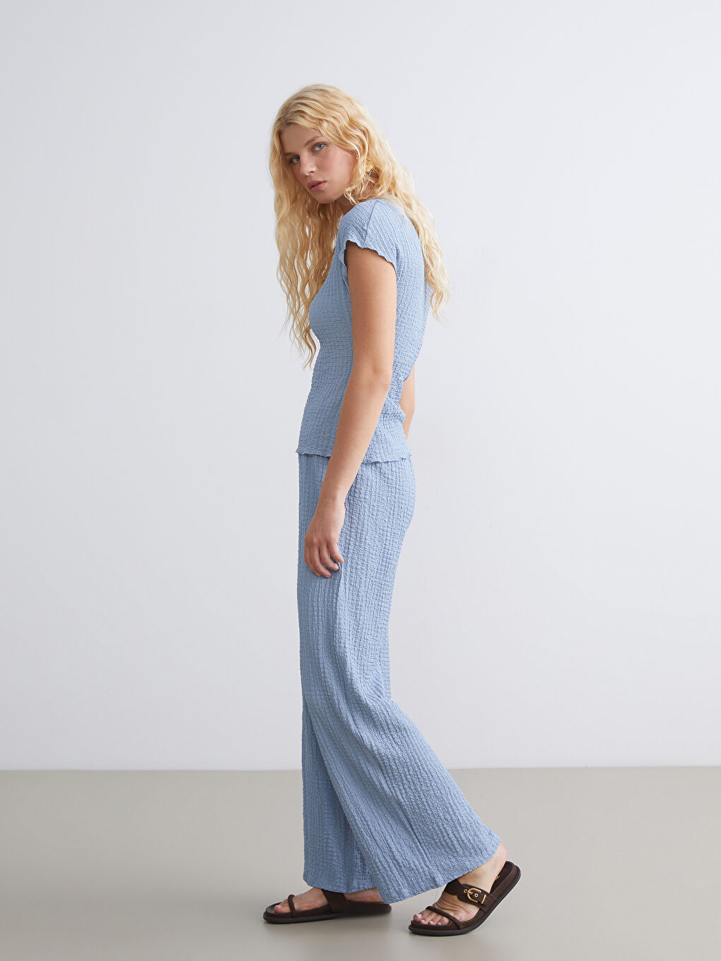 XSIDE Pantalon Texturé à Taille Élastiquée pour Femmes -S5QR30Z8-DUJ