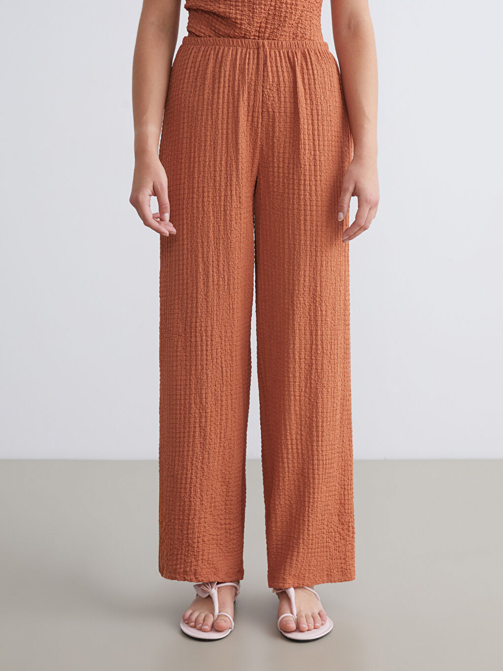 XSIDE Pantalon Texturé à Taille Élastiquée pour Femmes -S5QR30Z8-L5S
