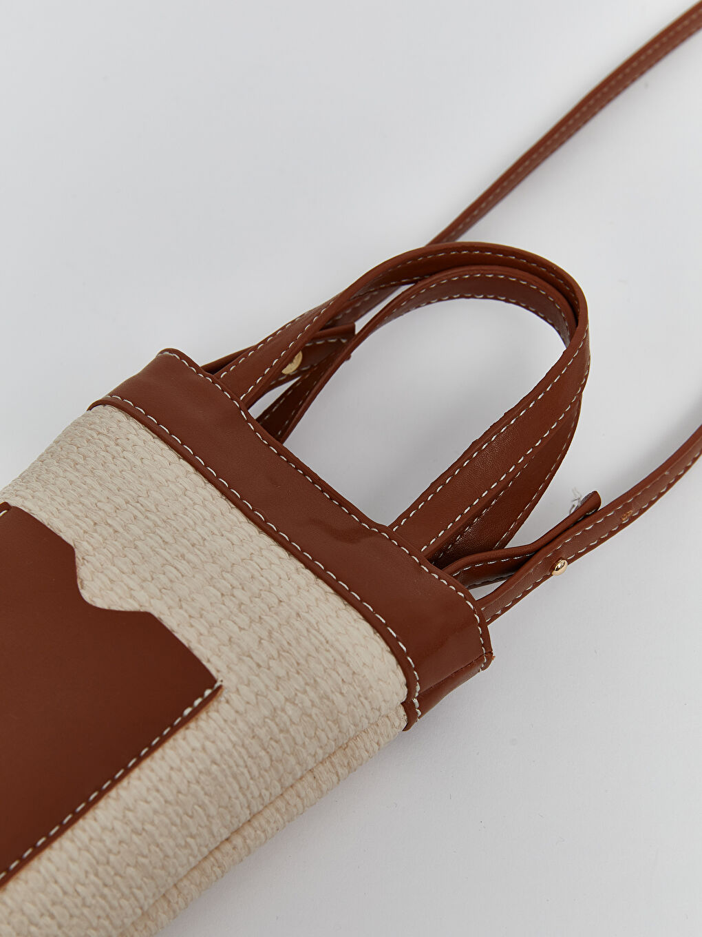 Bej Hasır Detaylı Çapraz Askılı Kadın Mini Çanta-3