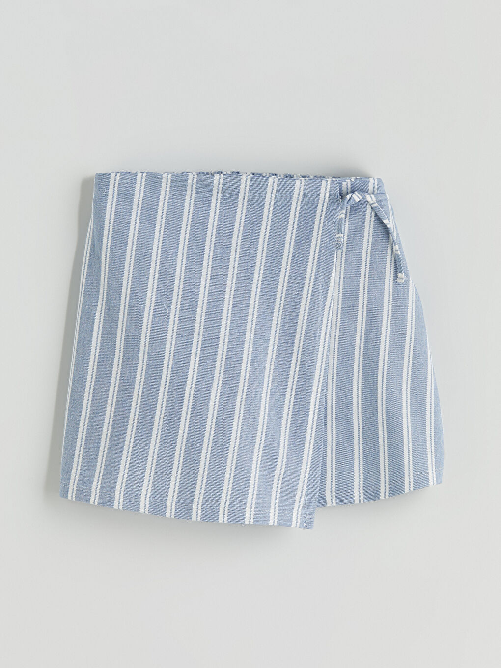 Mavi Bisiklet Yaka Çizgili Kız Çocuk Bluz ve Şort Etek-4