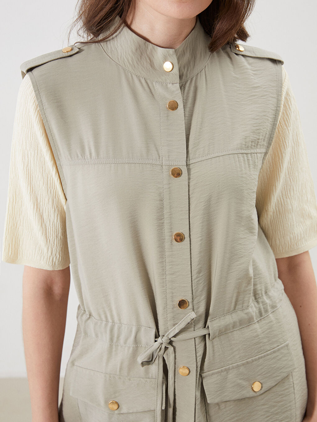 Yeşil Hakim Yaka Büzgülü Kadın Yelek-2