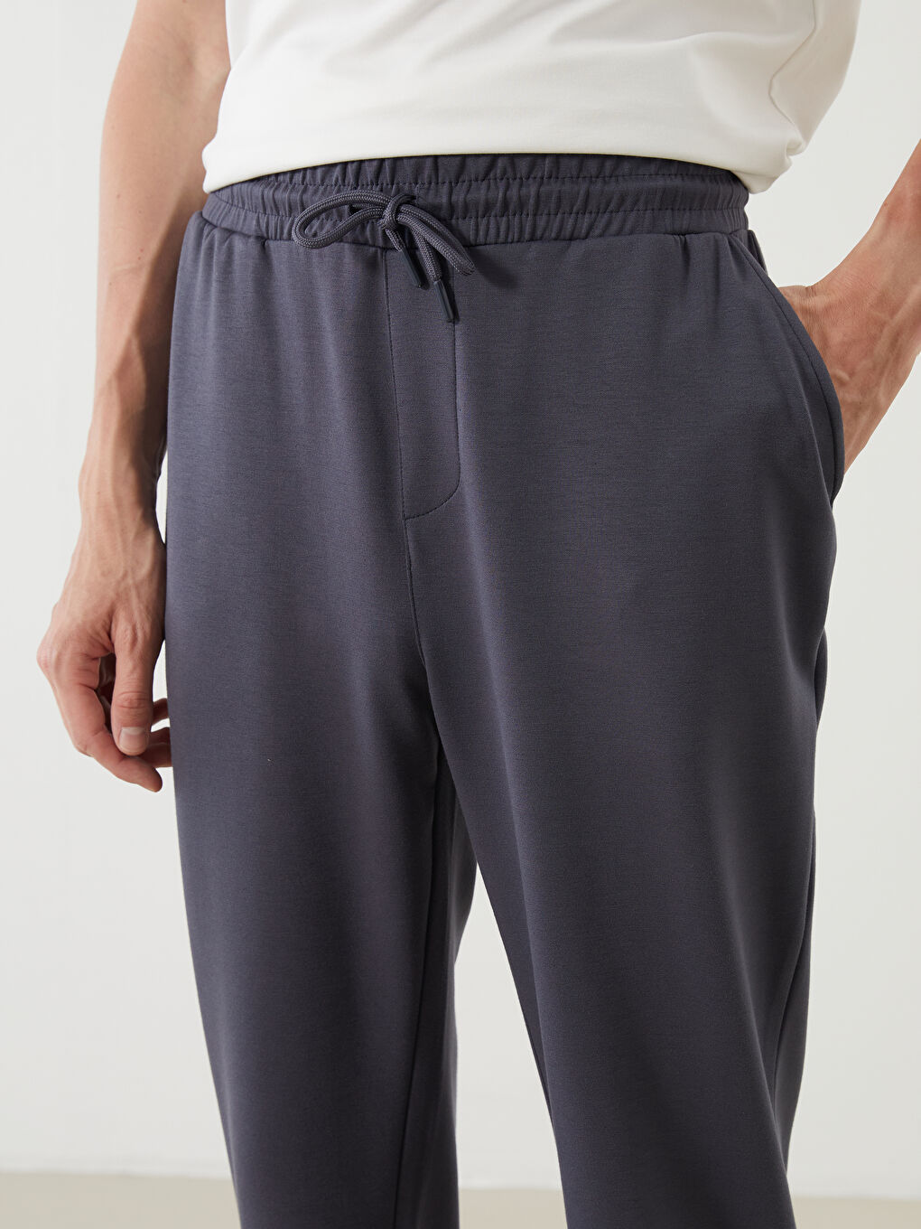 LCW Casual Standard Fit Men's Jogger Sweatpants -S5QS58Z8-YKZ