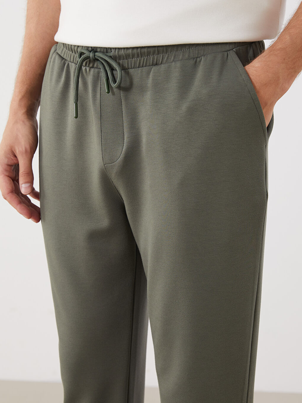 LCW Casual Standard Fit Men's Jogger Sweatpants -S5QS58Z8-Z5M