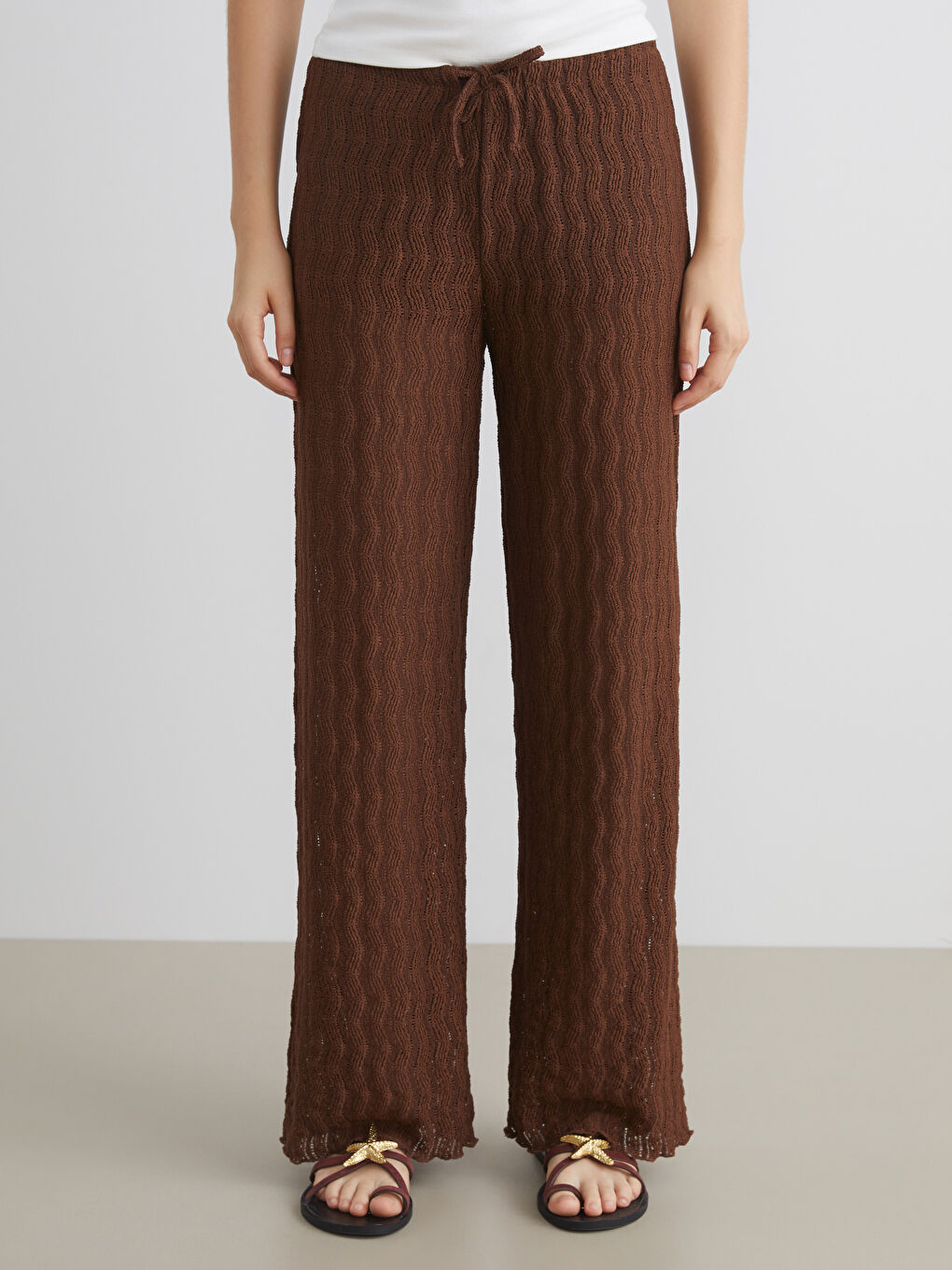 Elasticated Waist Textured Women's Trousers-2