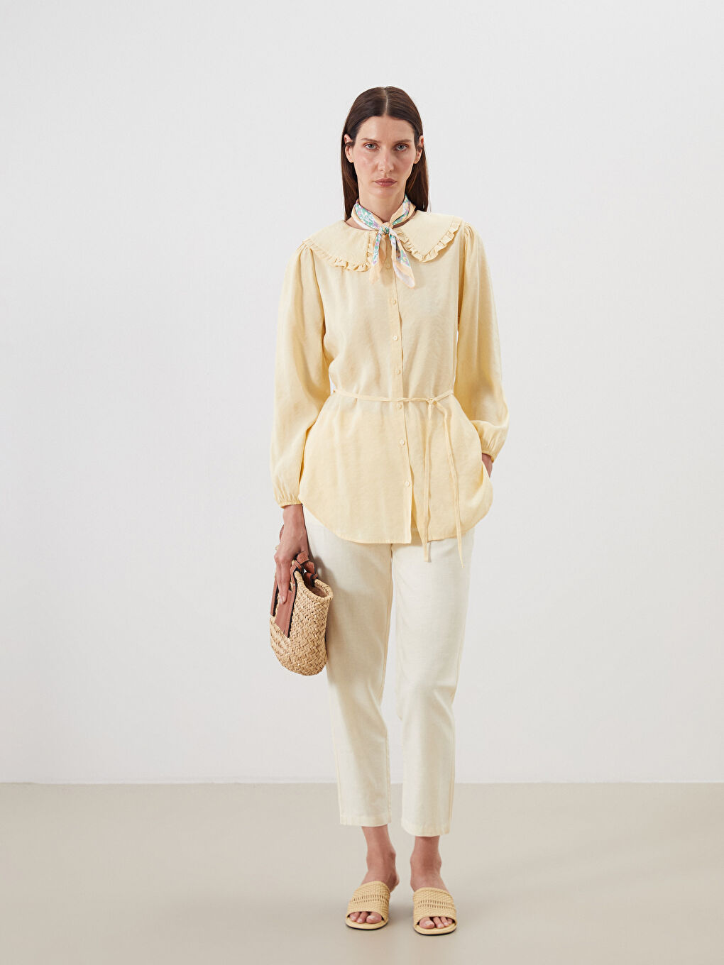 Bej Bebe Yaka Modal Karışımlı Kadın Gömlek Tunik-1