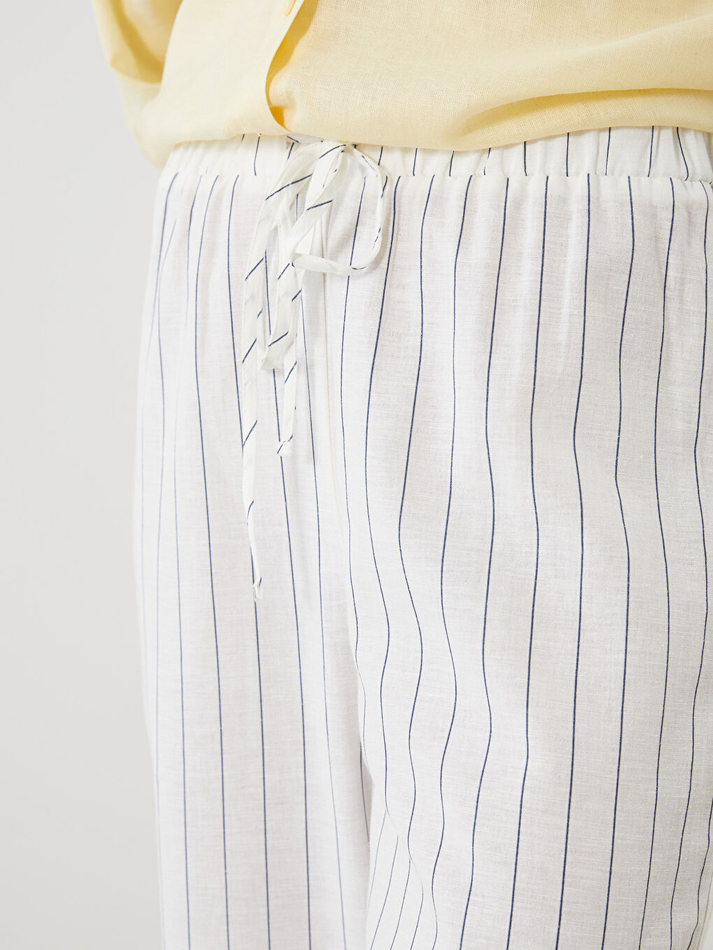 LCW Modest Elastic Waist Striped Linen Blend Women's Trousers -S5QT27Z8-SZ5