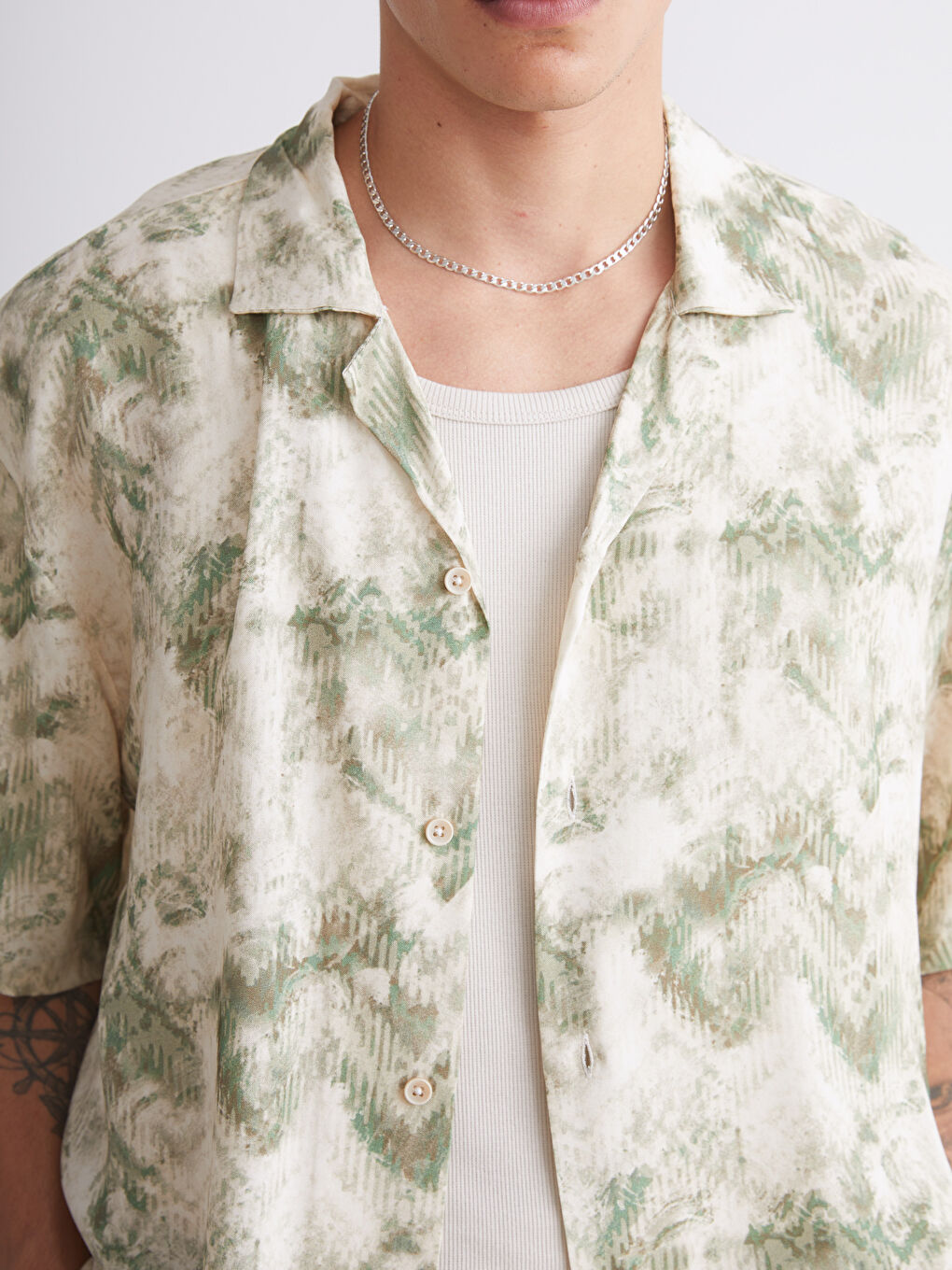 Yeşil Regular Fit Kısa Kollu Desenli Viskon Erkek Gömlek-2